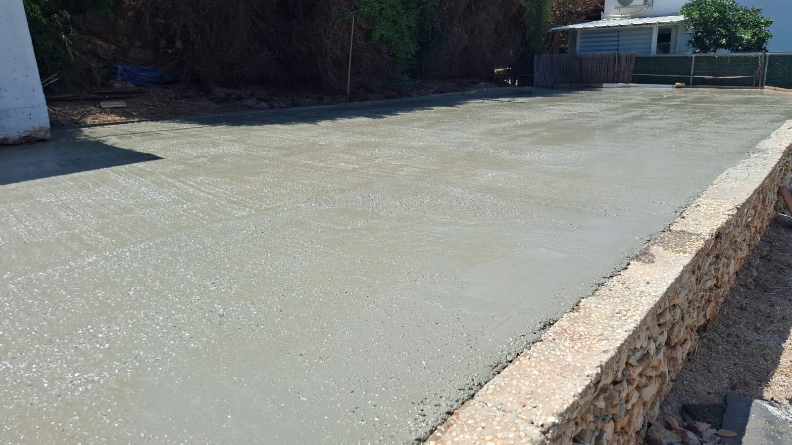 6afe0637-7cfa-4dce-9151-2cfe33f2240f